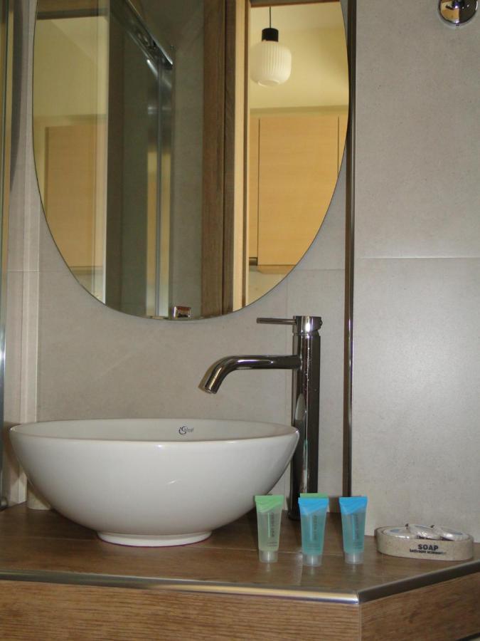 Chrysanthe'S Apartments No2 Poros Town Екстер'єр фото